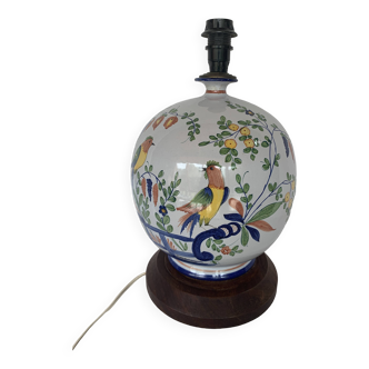 Lamp base
