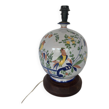Lamp base