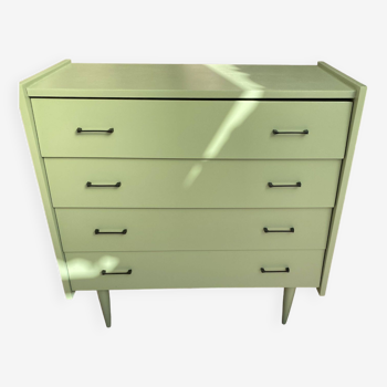 Scandinavian chest of drawers