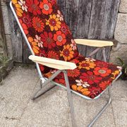 Vintage 1970s Kettler folding chair – pop floral print & structure