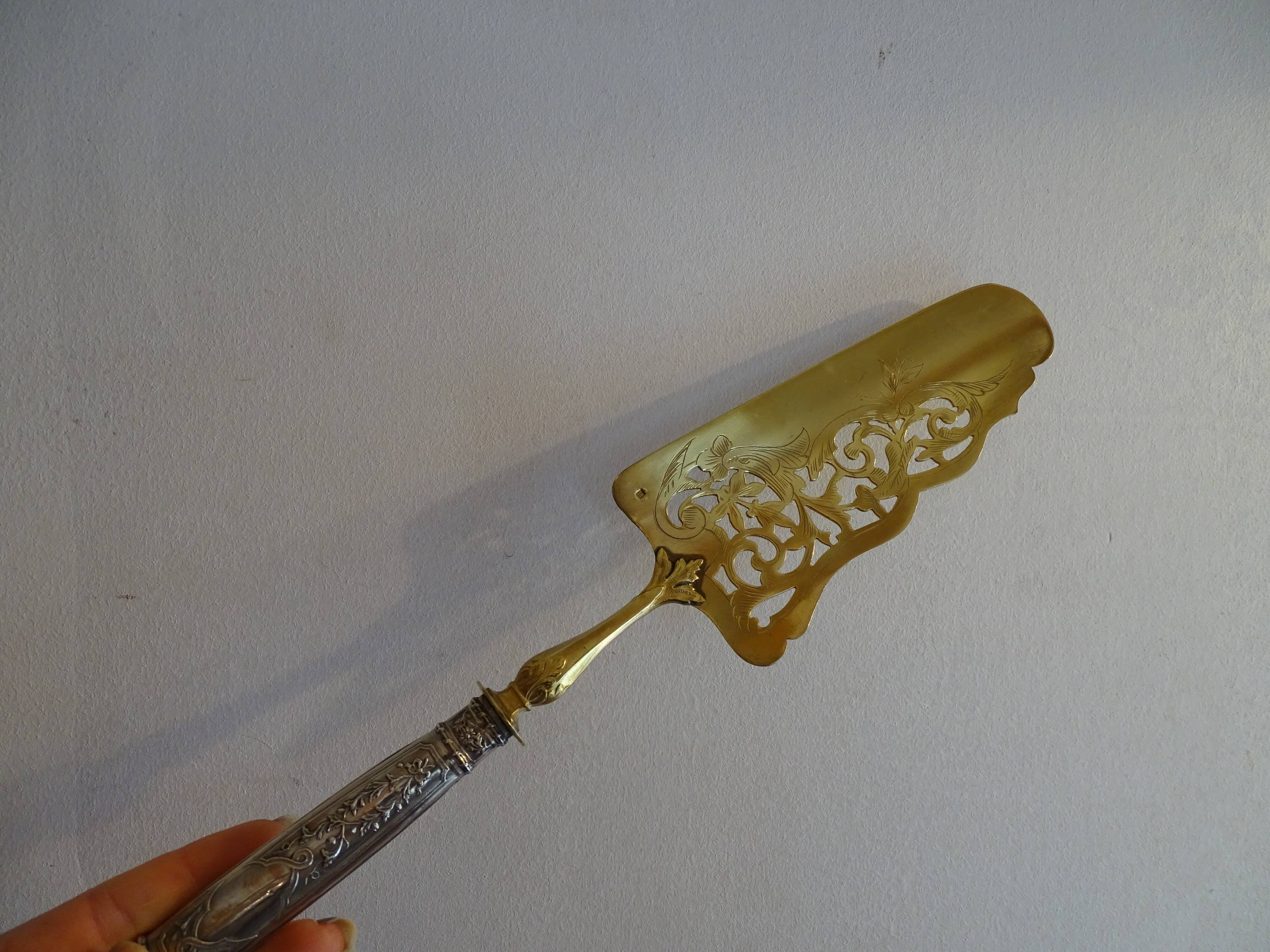 Silver pie shovel filled and vermeil old 1900 punch minerva