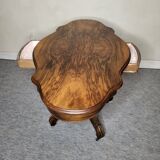 Violin table Pedestal table Napoleon III in walnut