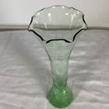 Vase vert pâle