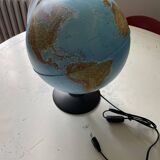 Luminous earth globe