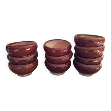 10 stoneware bowls