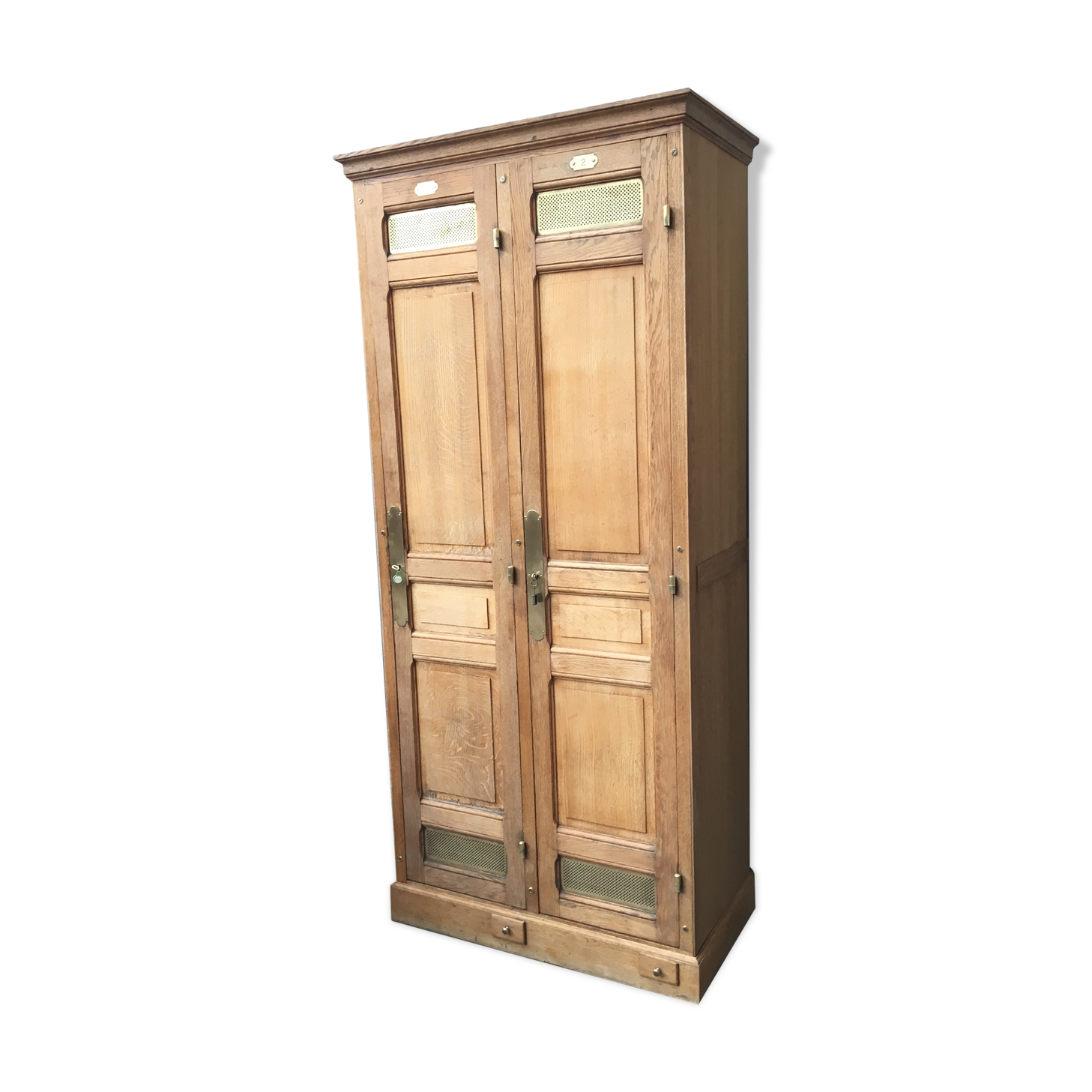 Former wardrobe of the Bank of France in light oak, 2 doors, years 30