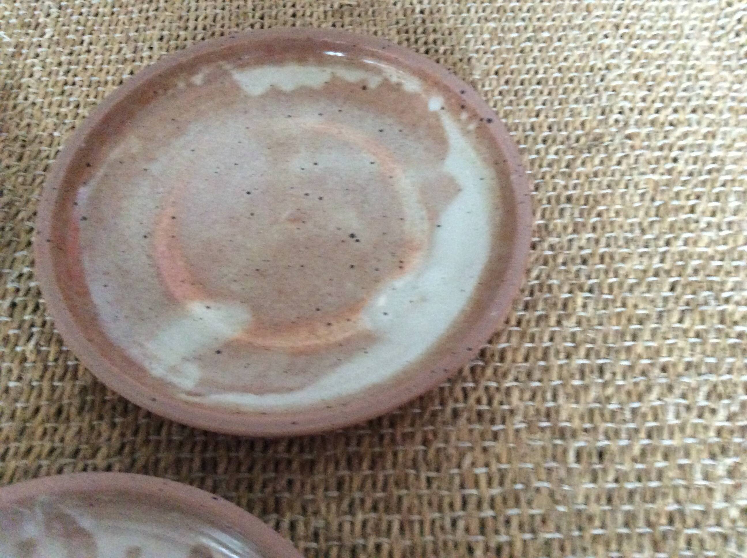 3 stoneware dessert plates