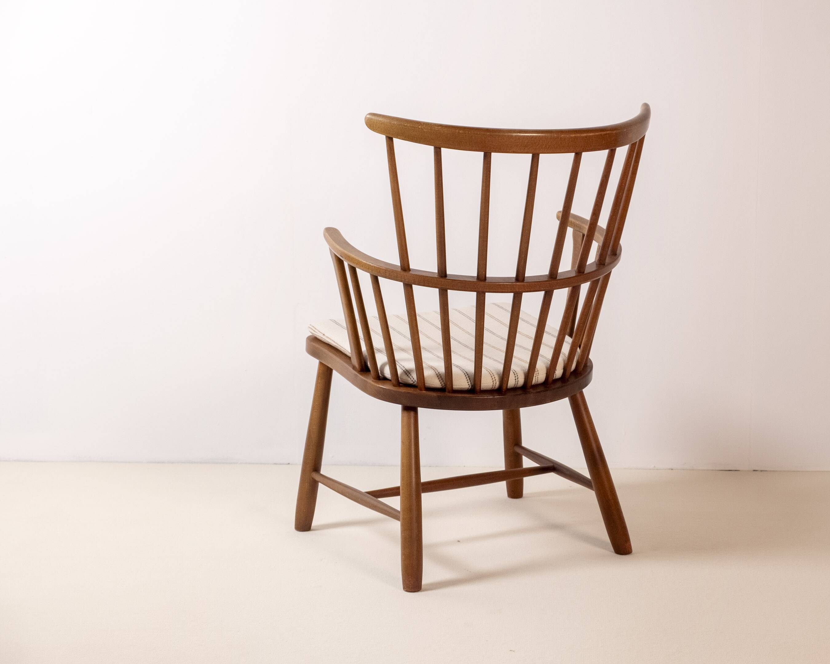 Chaise Windsor Ove Boldt modèle 1638, Fritz Hansen années 1940