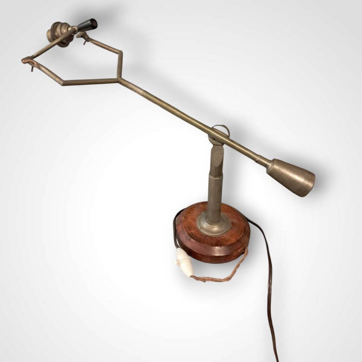 Edouard-Wilfred Buquet, balance lamp, 20th century