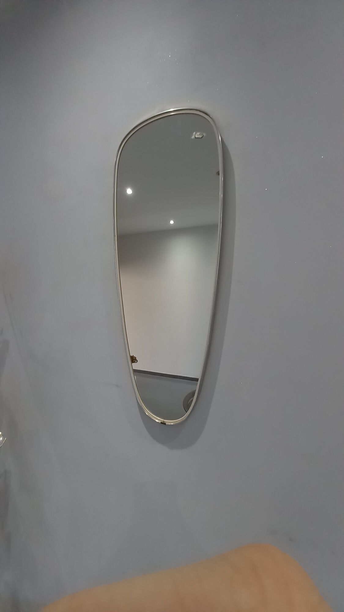 Mirror mirror