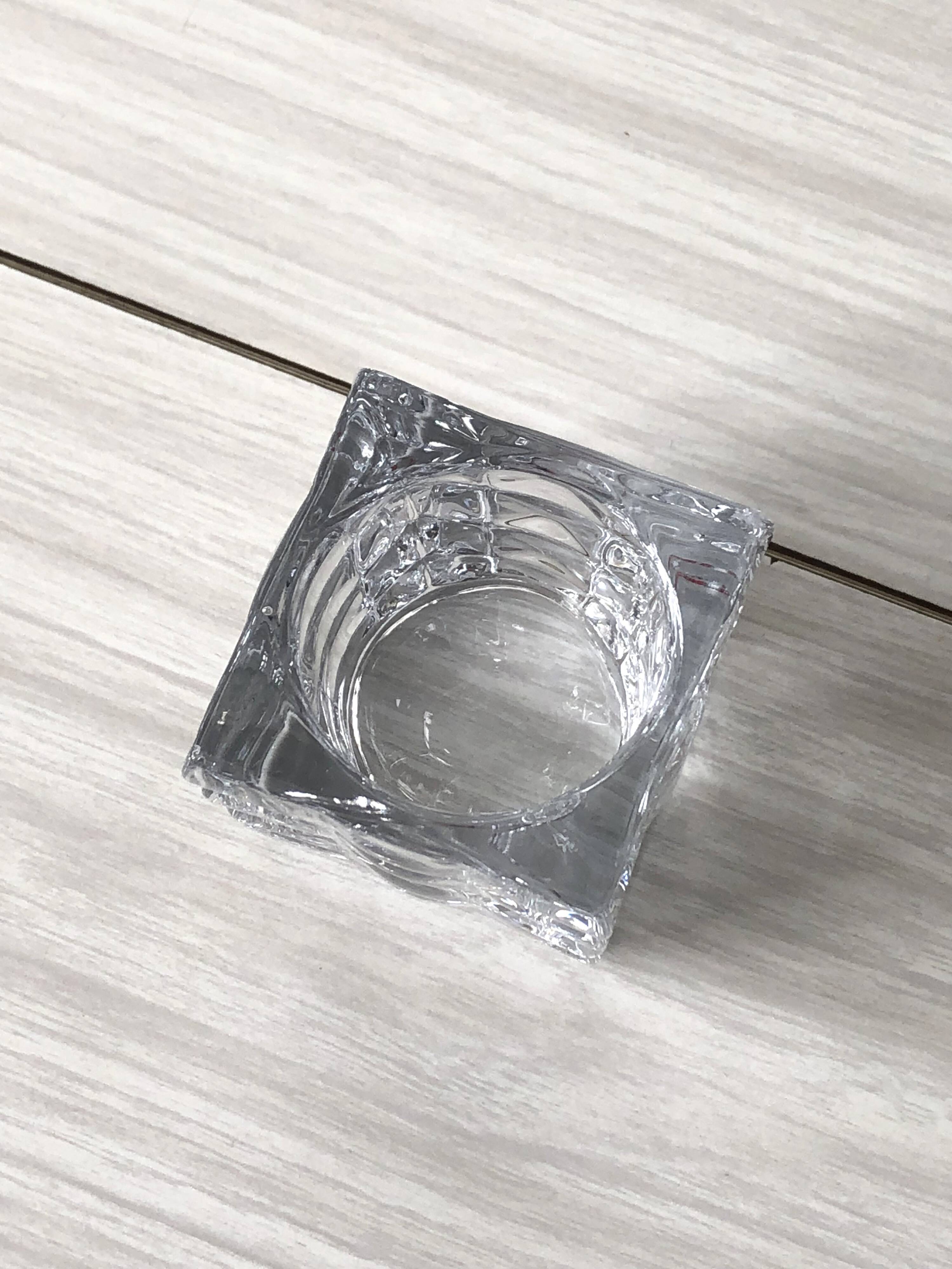 Pencil holder or plant pot in thick crystal glass