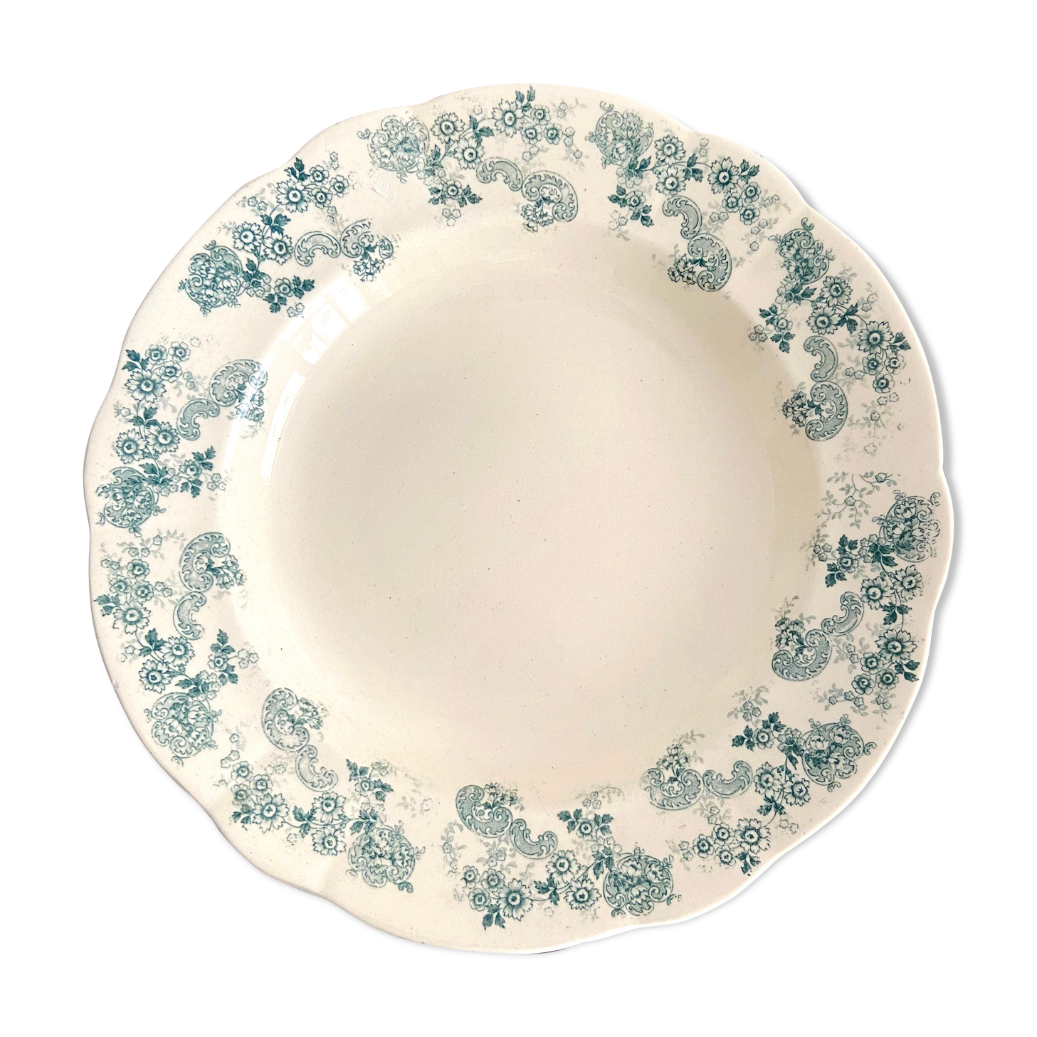 Hollow flat in Longchamp iron earth