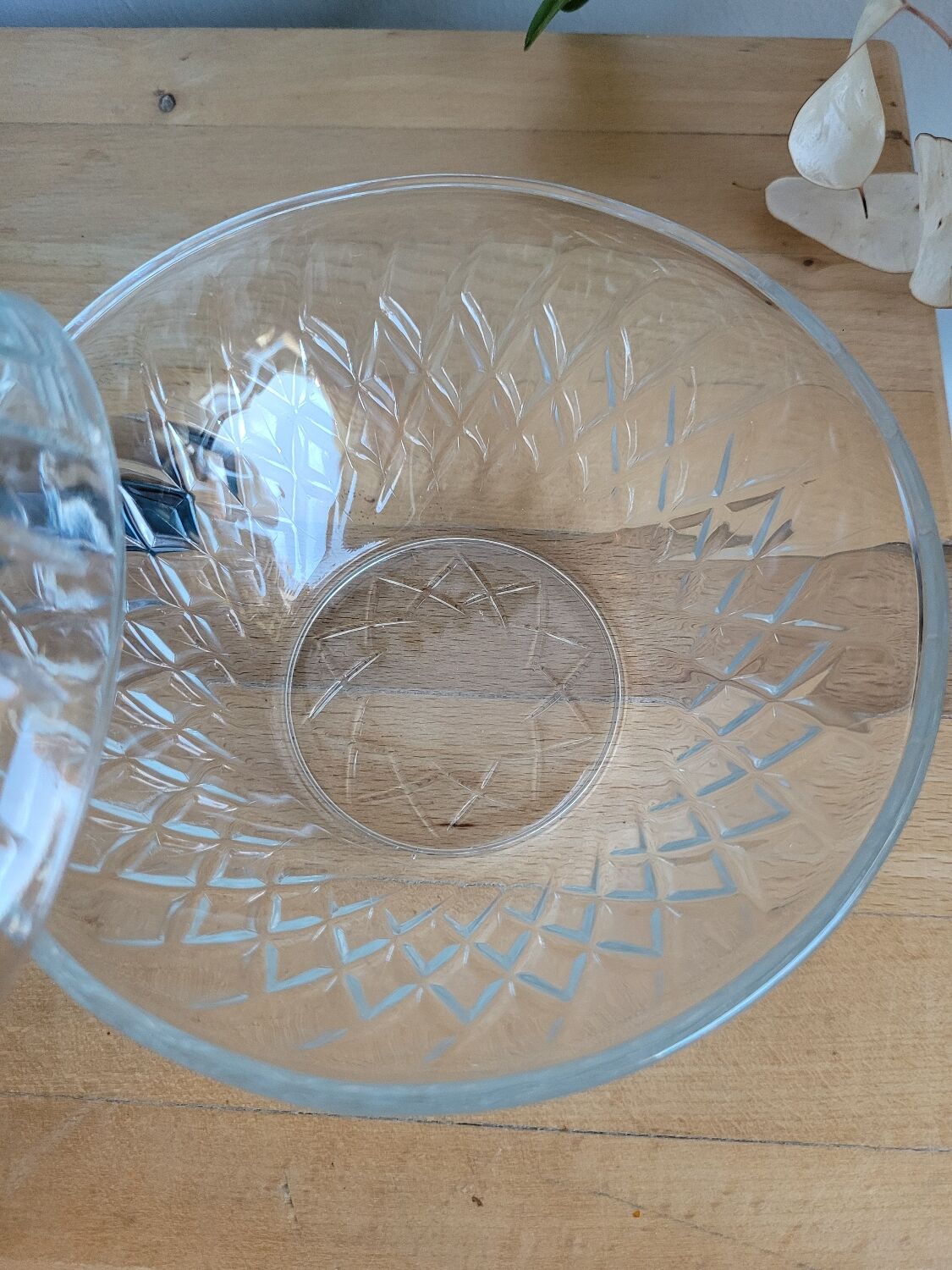 Art Deco glass bonbonnière / sugar bowl