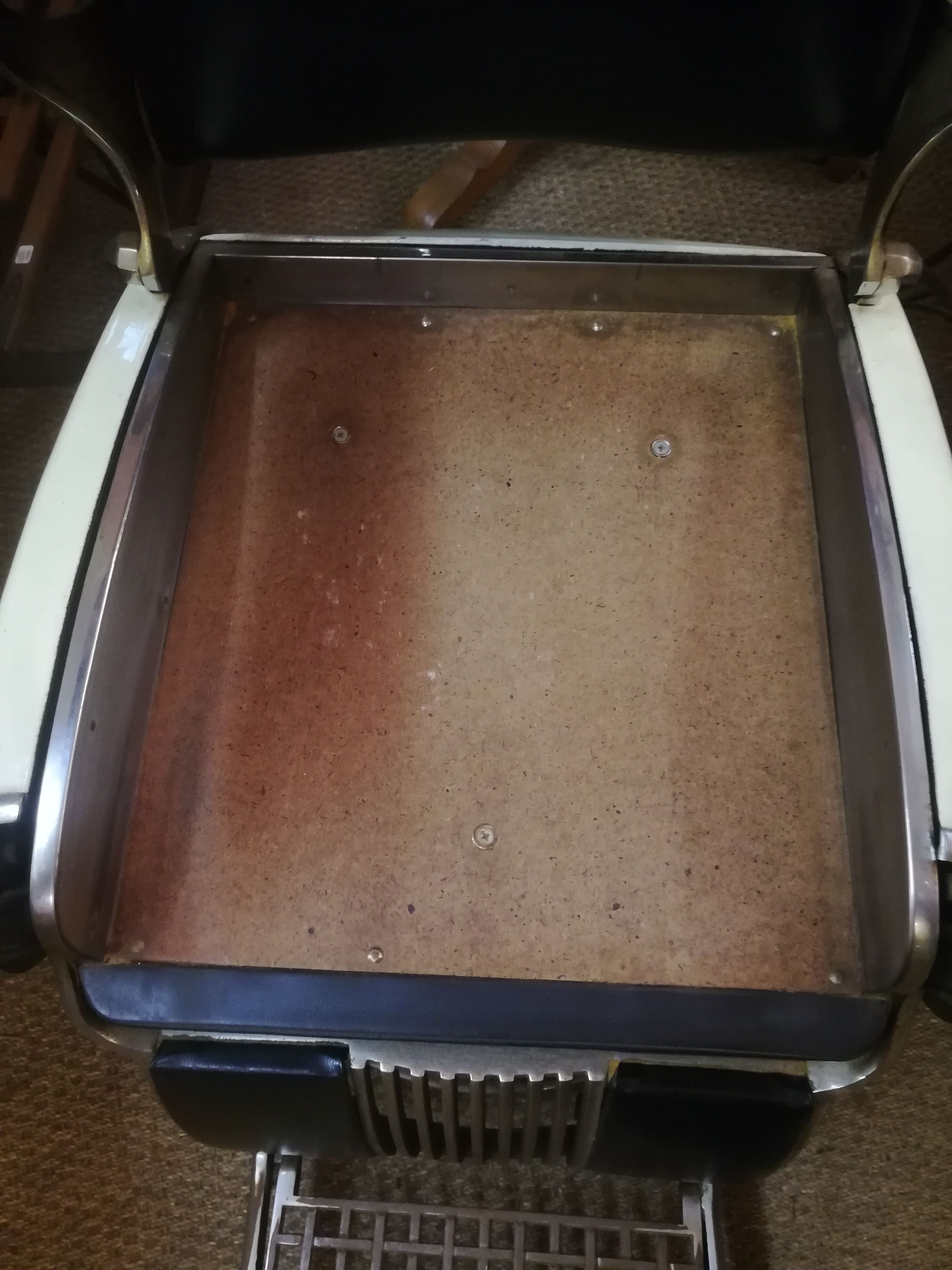Belmont Barber Chair Legacy Model