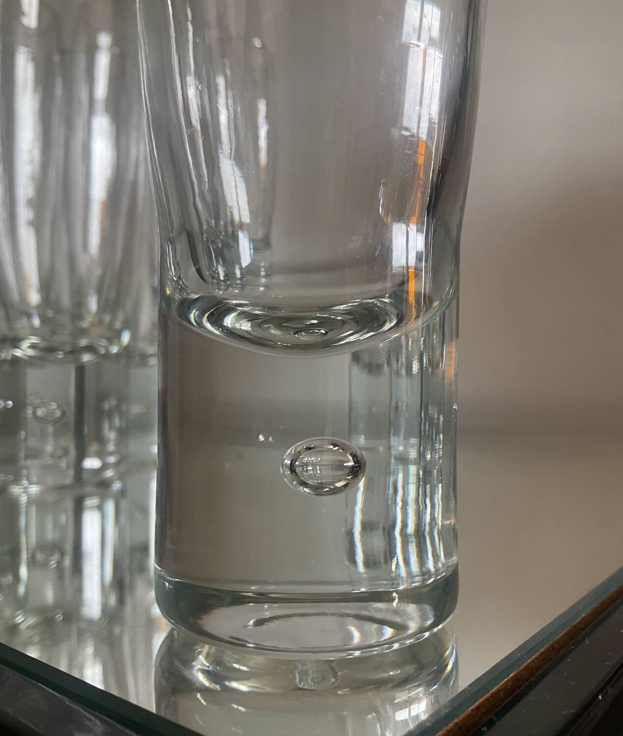 Set of 6 Kosta Boda sparkling champagne glasses from the 70s