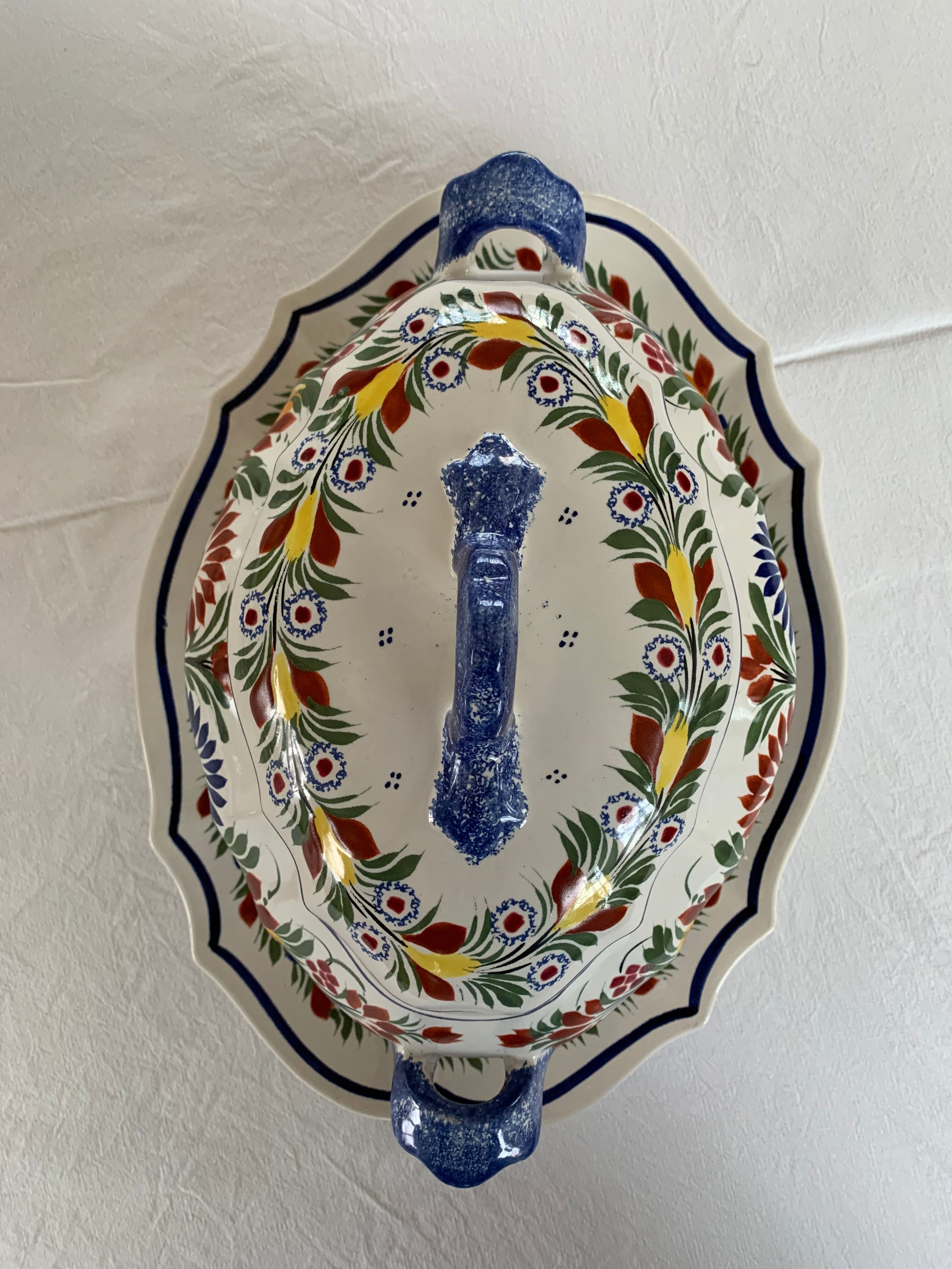 Soup and dish Henriot