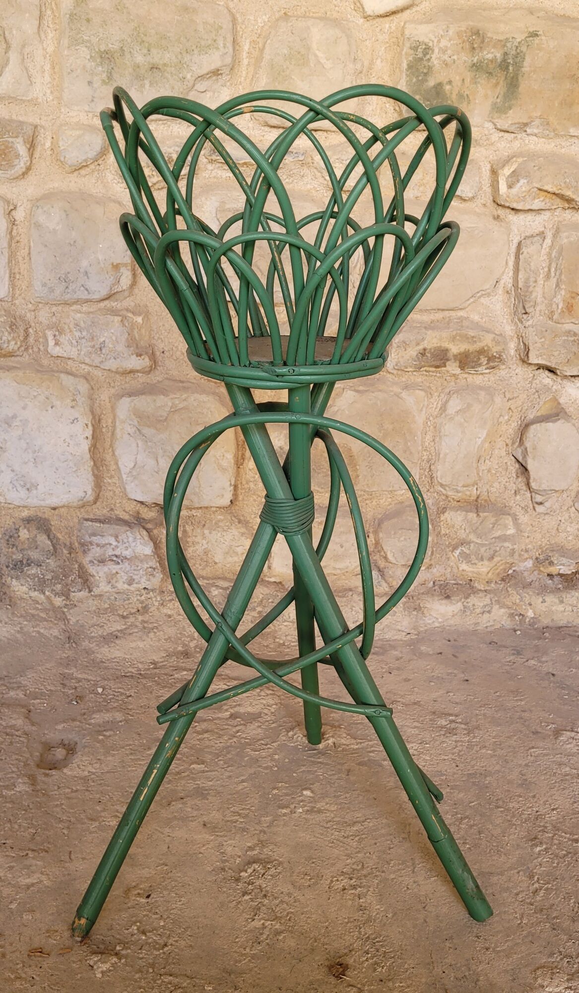Vintage bamboo and rattan plant holder from the 50/60s
