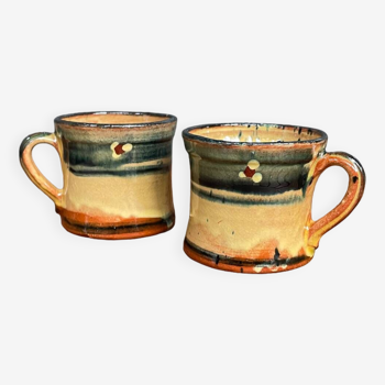 Suite de 2 tasses à café en céramique peinte vintage
