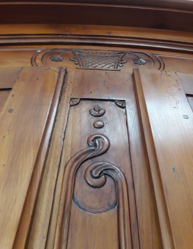 Cherry cabinet XIX° Louis XV