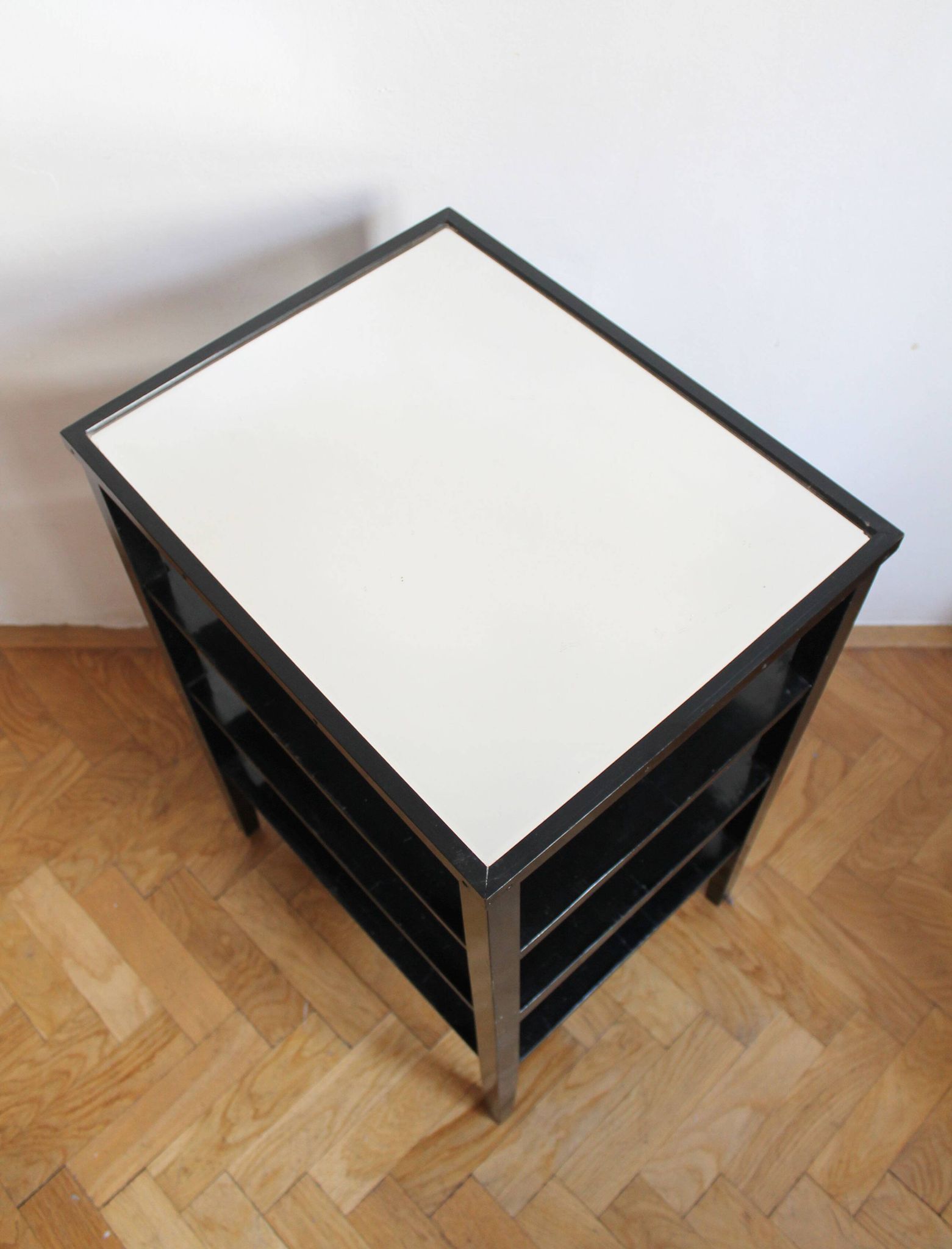 Late 1940s Czechoslovak Functionalist Étagère in Black Wood and Bevelled Gl
