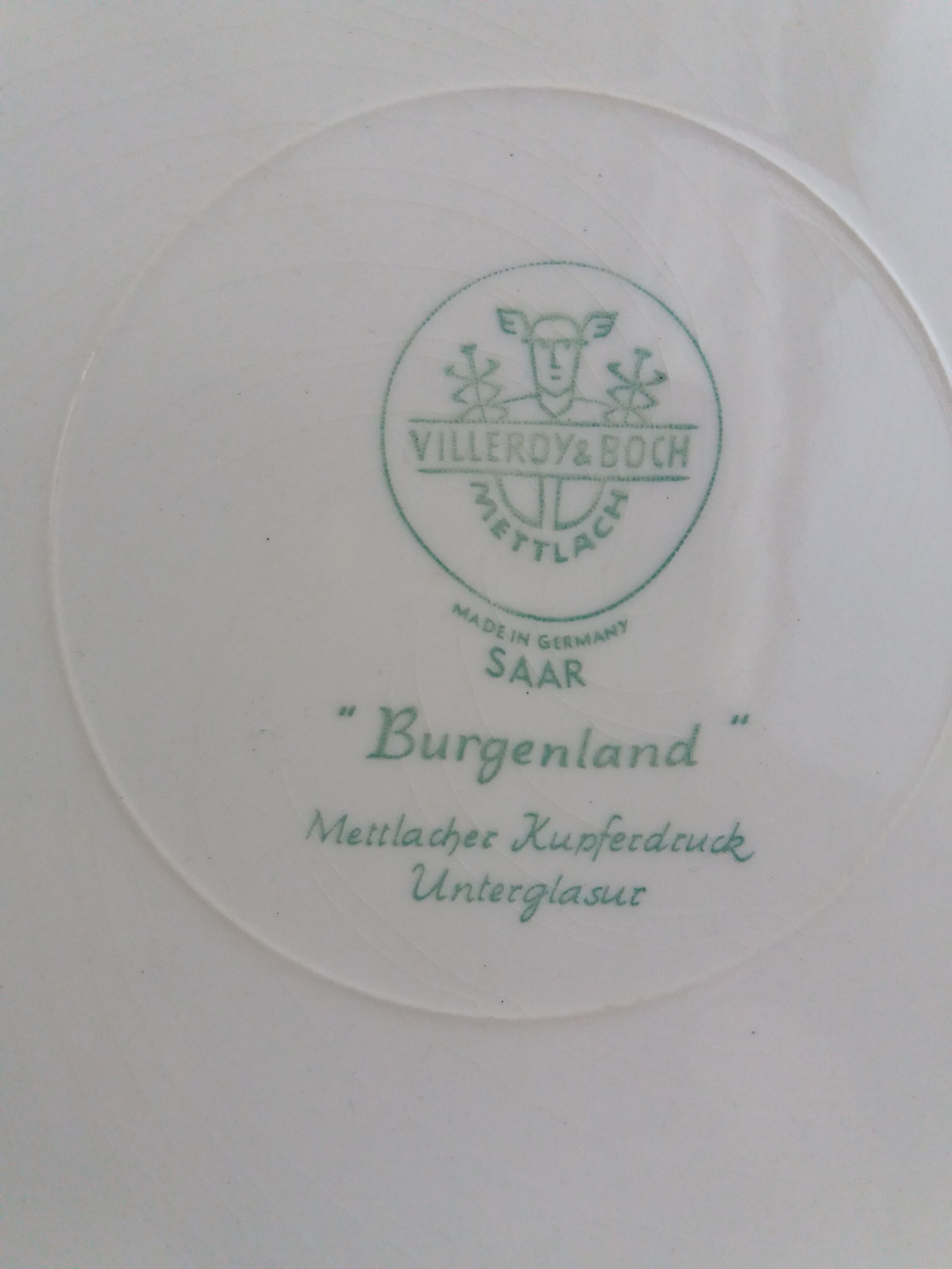 Set 12 plates Villeroy and Boch