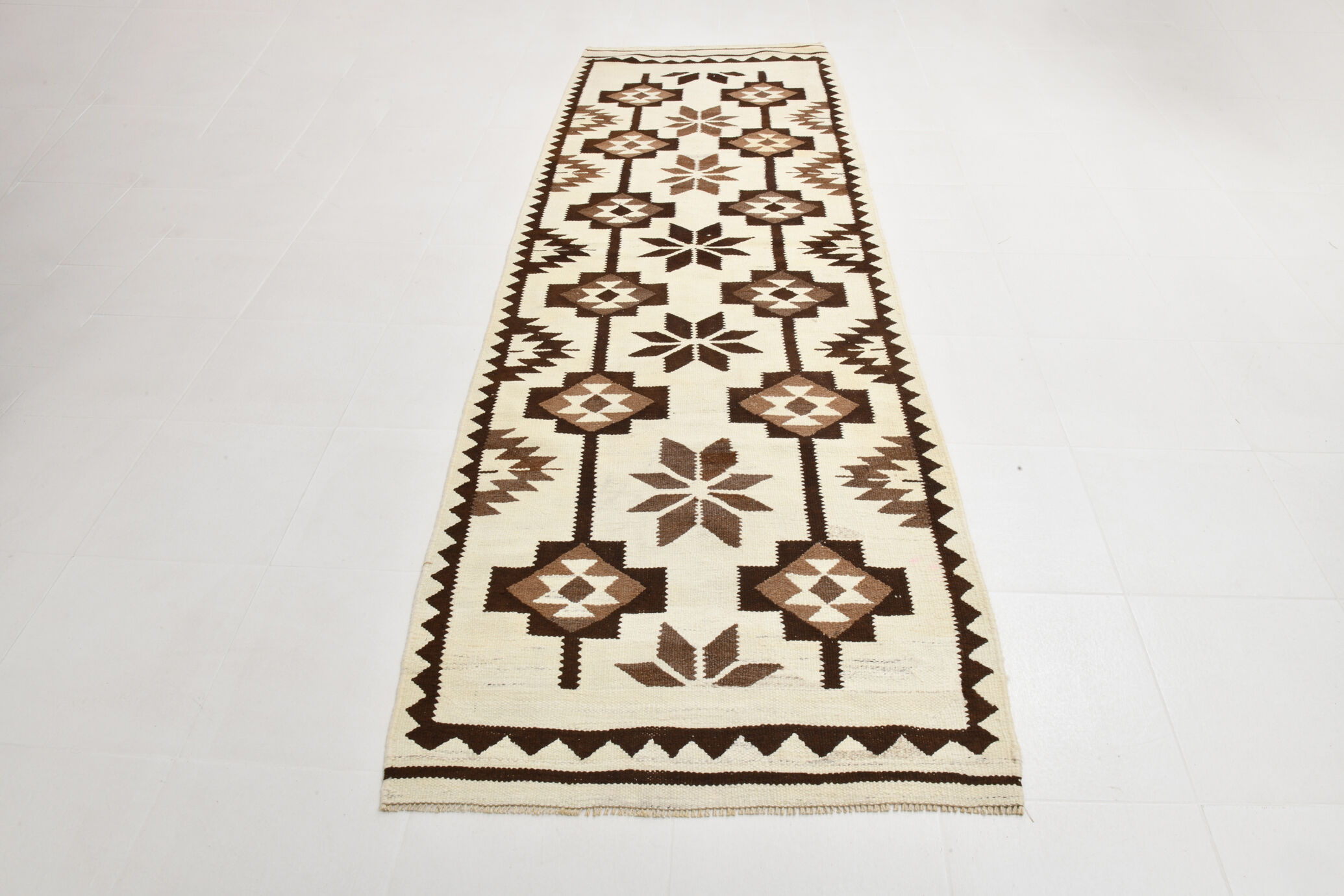 Geometric kilim runner rug,107x325cm
