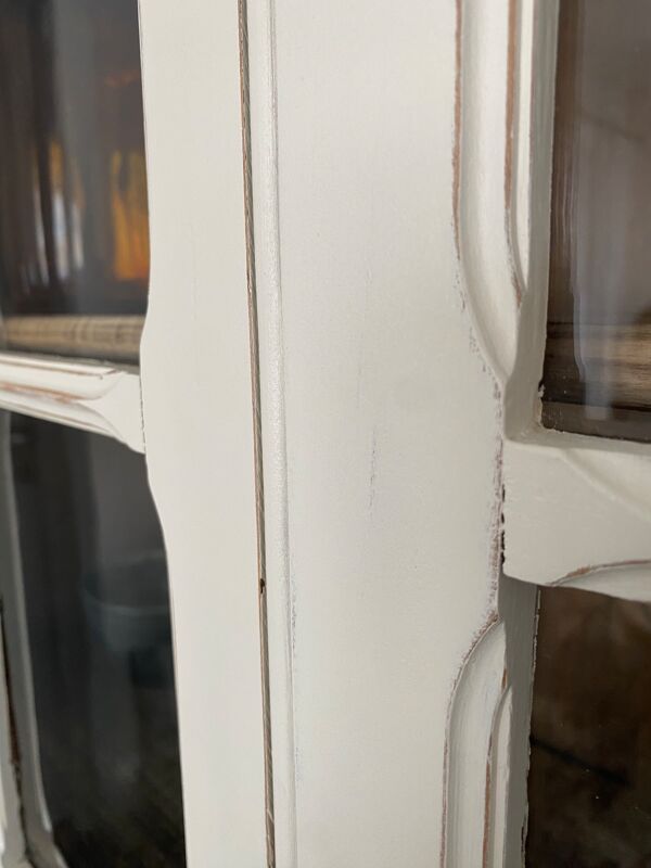 Armoire vitrée parisienne ancienne