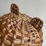 Small wicker basket sculpture