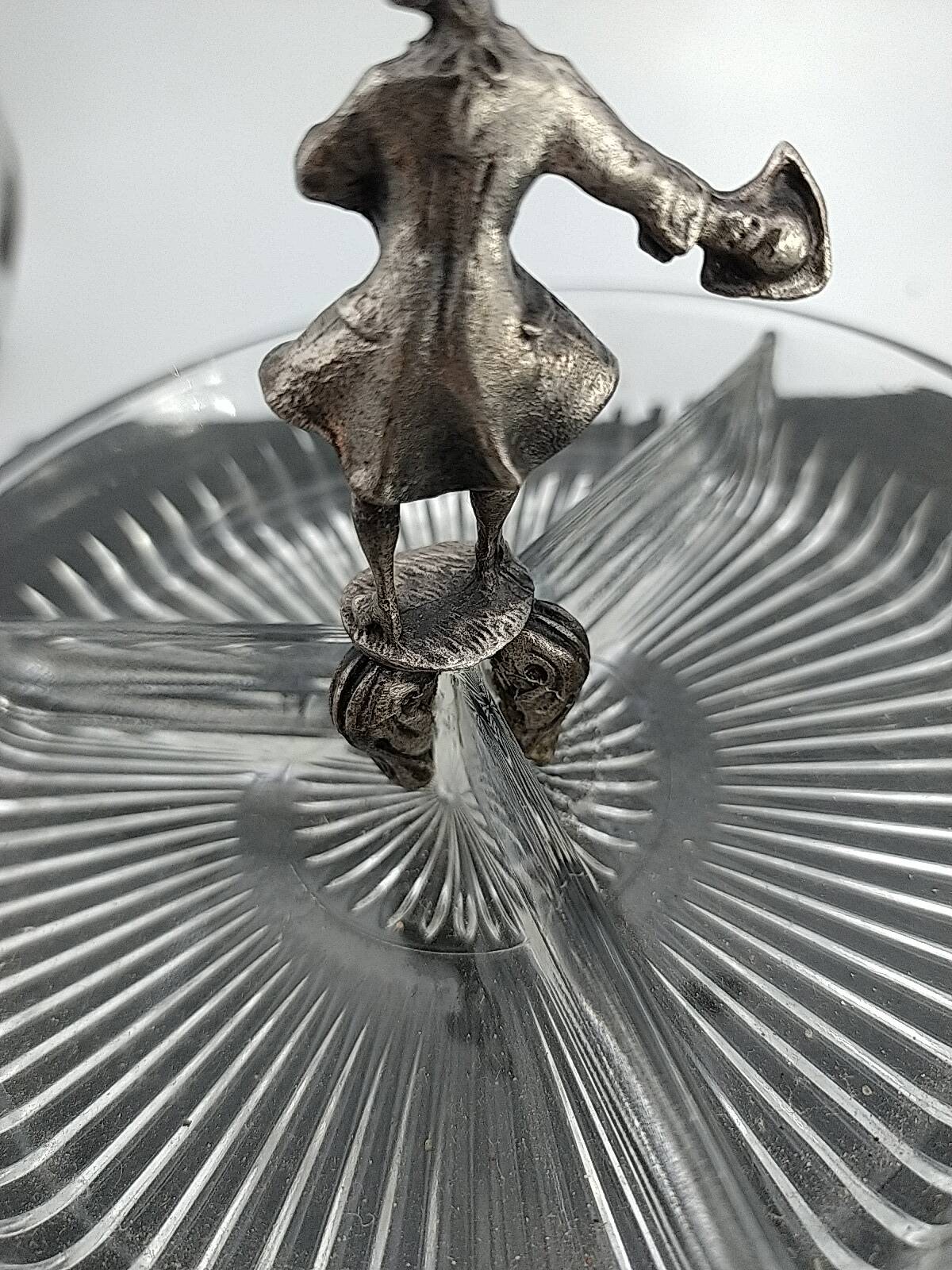 Old small glass and tin servants.