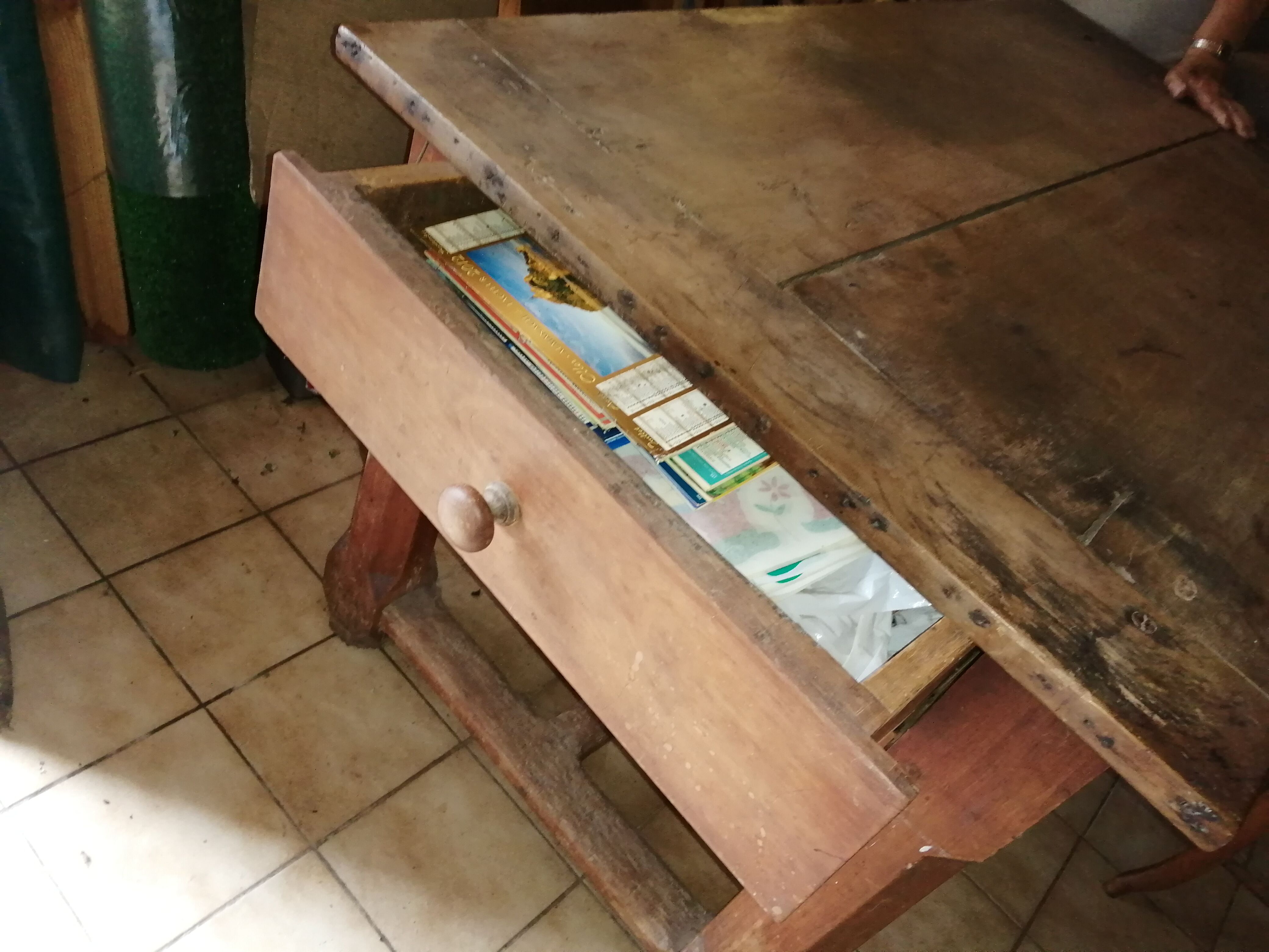 Cherry farmhouse table – xixth century
