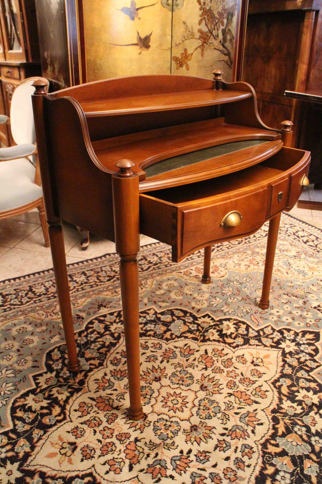 Secretary of the day with a sliding tray and Louis-Philippe leather