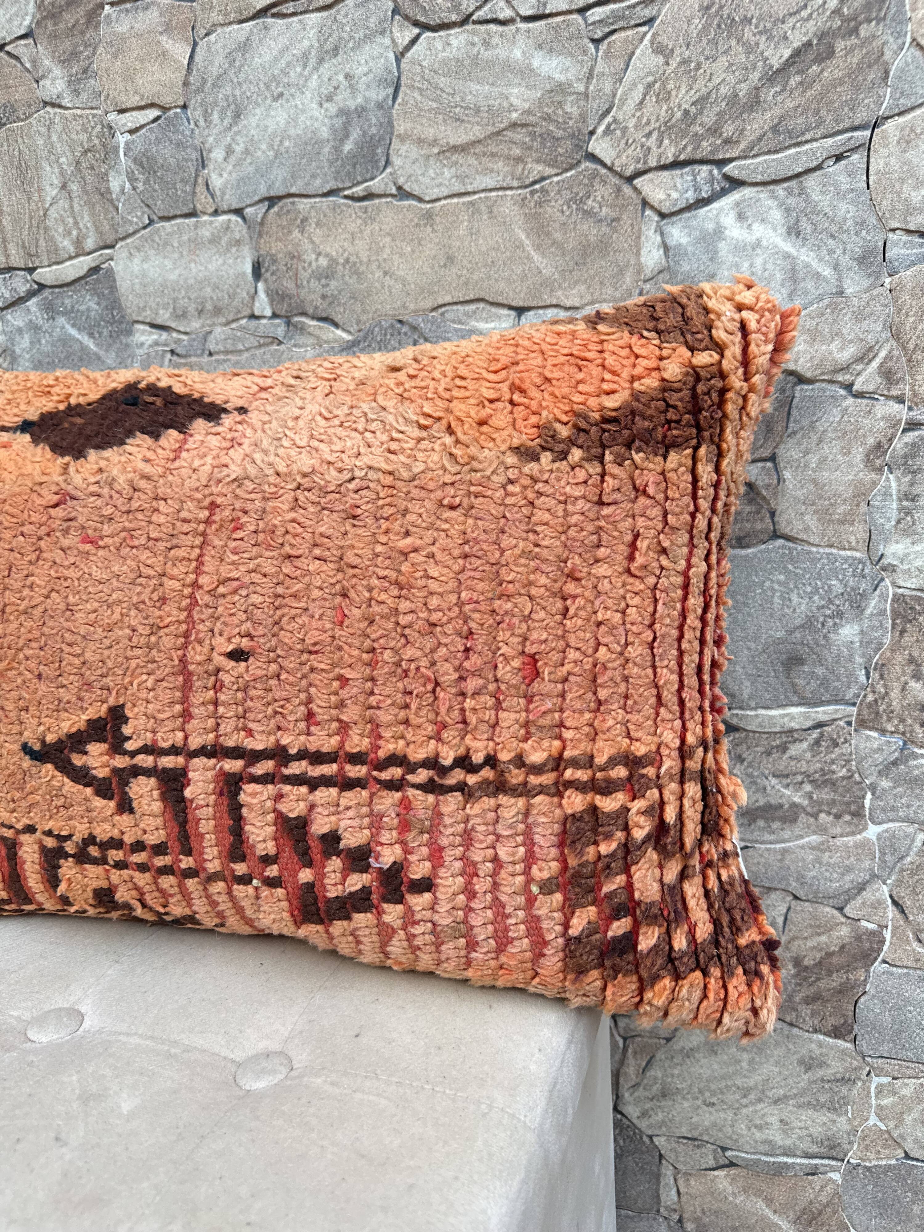 Beautiful vintage Berber Kilim cushion from Morocco