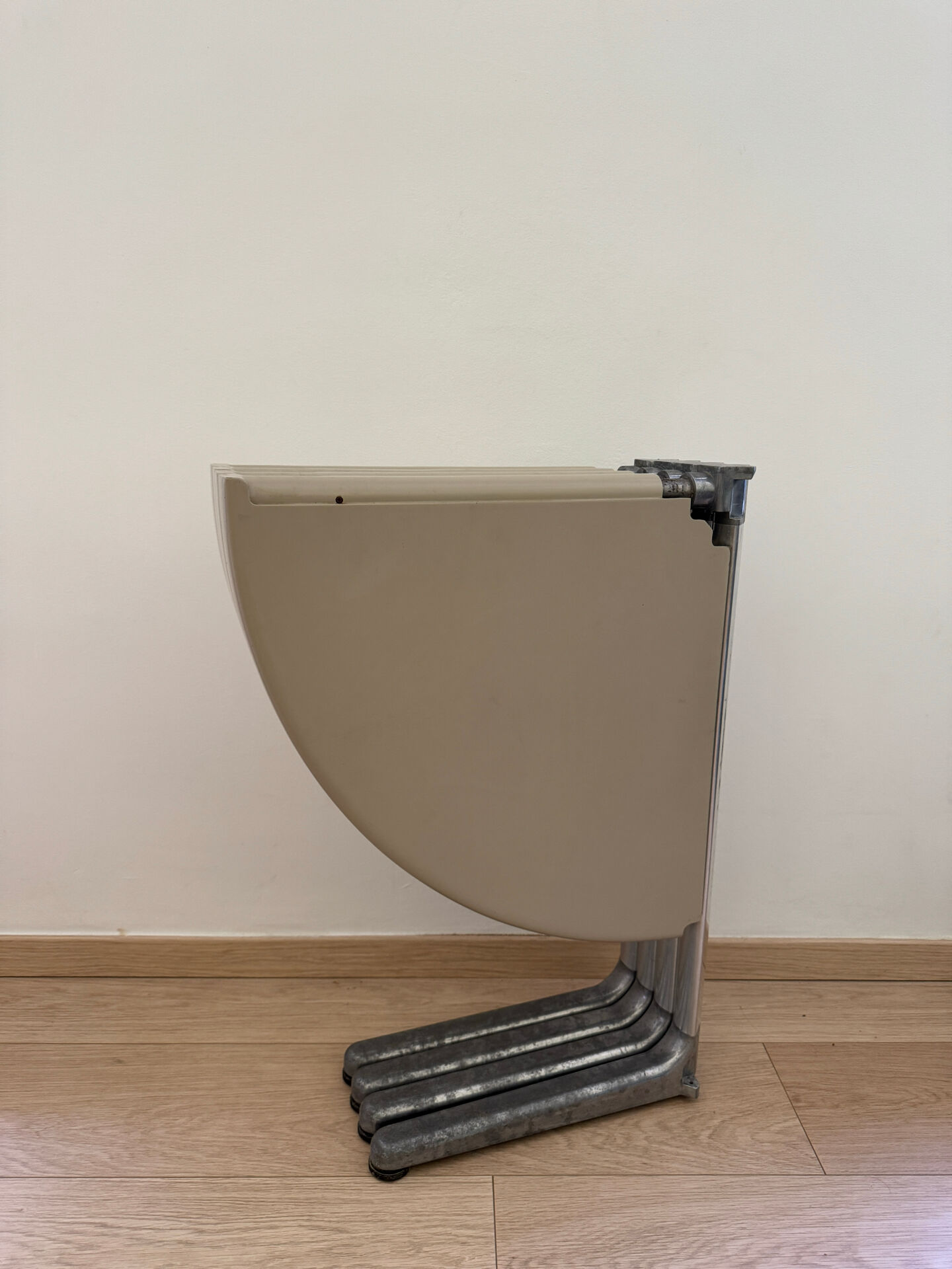 PLANA table – Giancarlo Piretti for Castelli, 1970