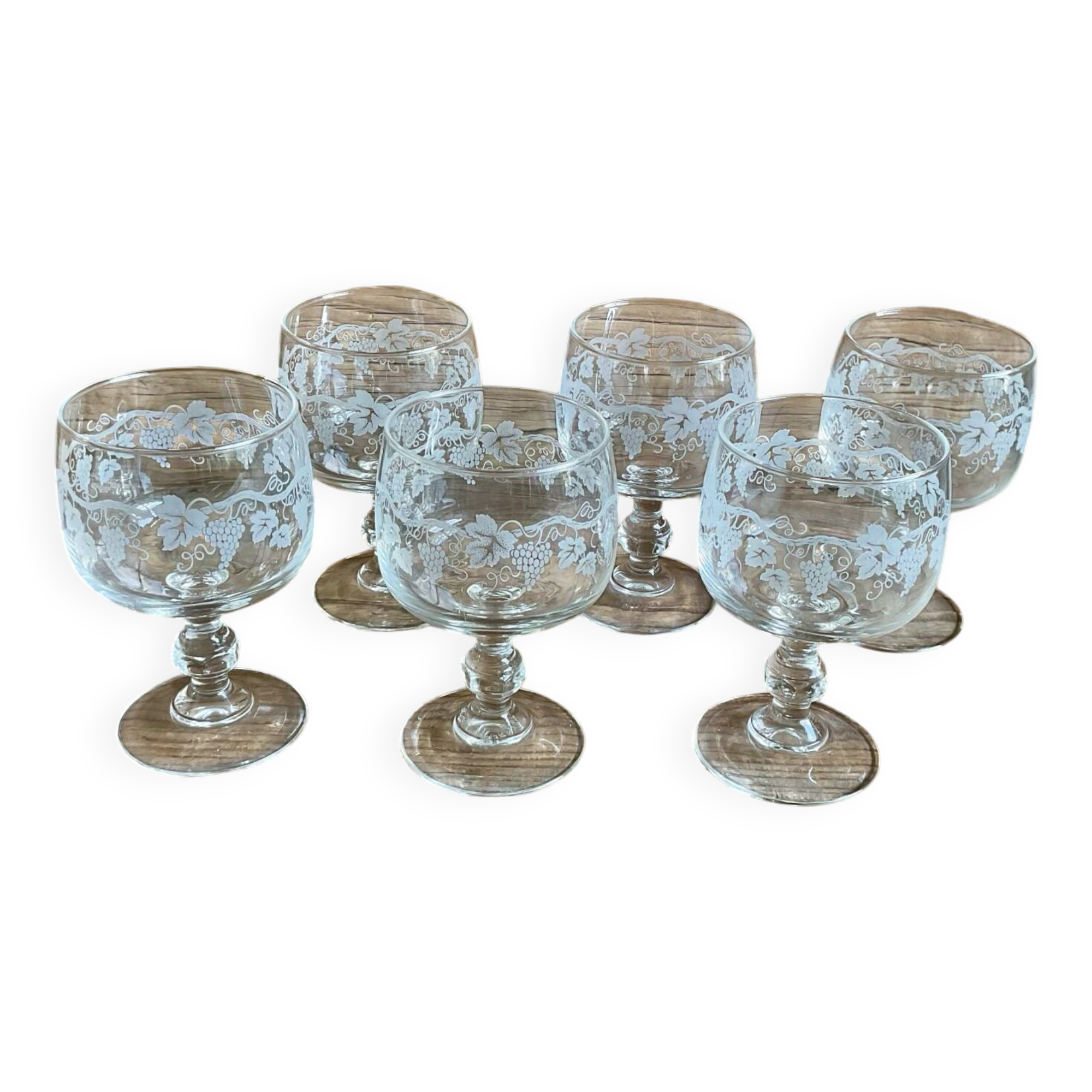 6 vintage luminarc glasses