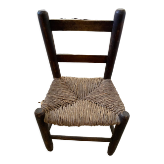 Wooden stool and children's canage