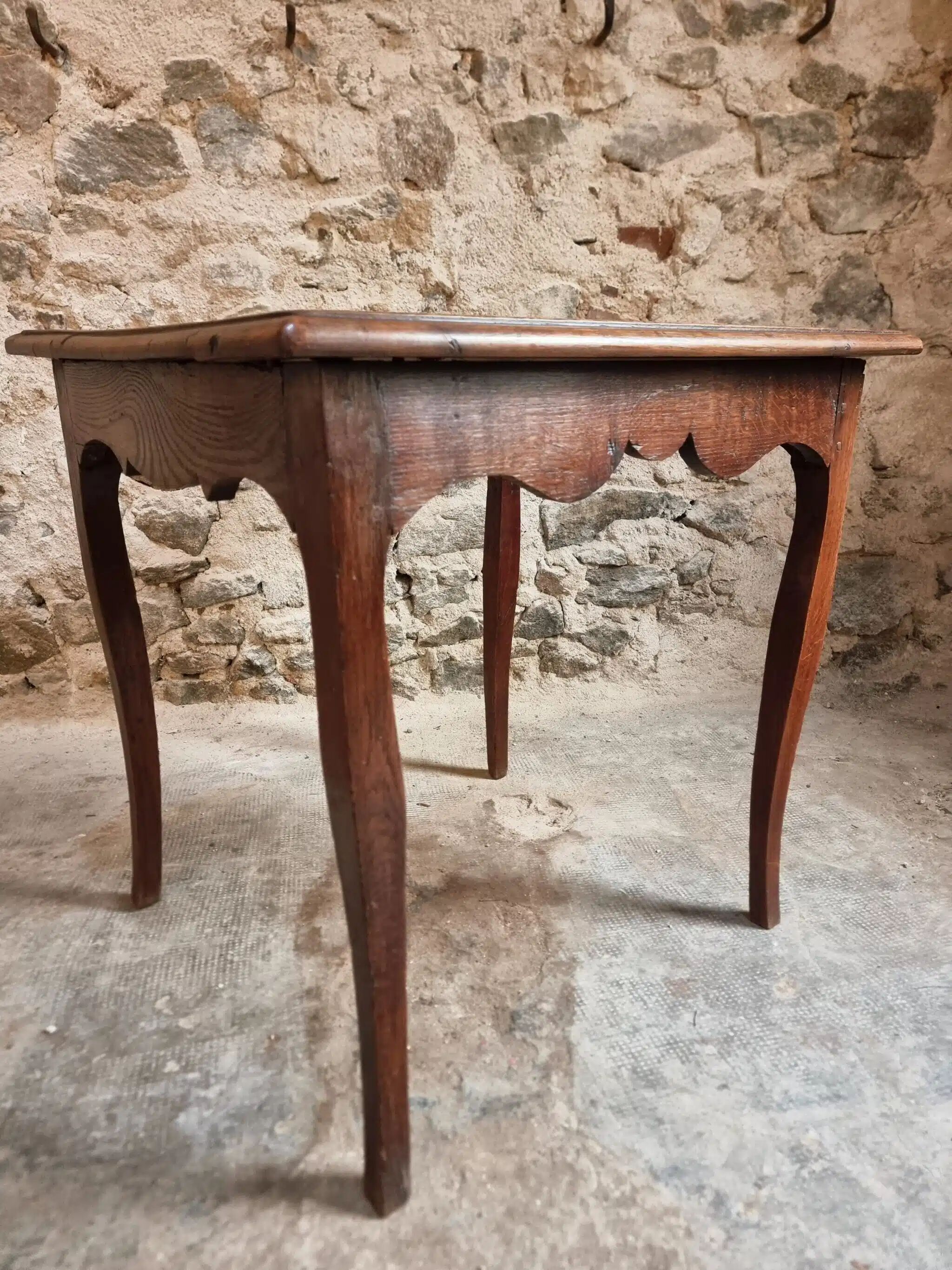 Antique oak side table, provincial writing table from the 18th century, Louis XV style.