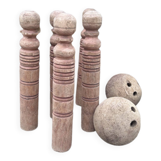 Wooden bowling game