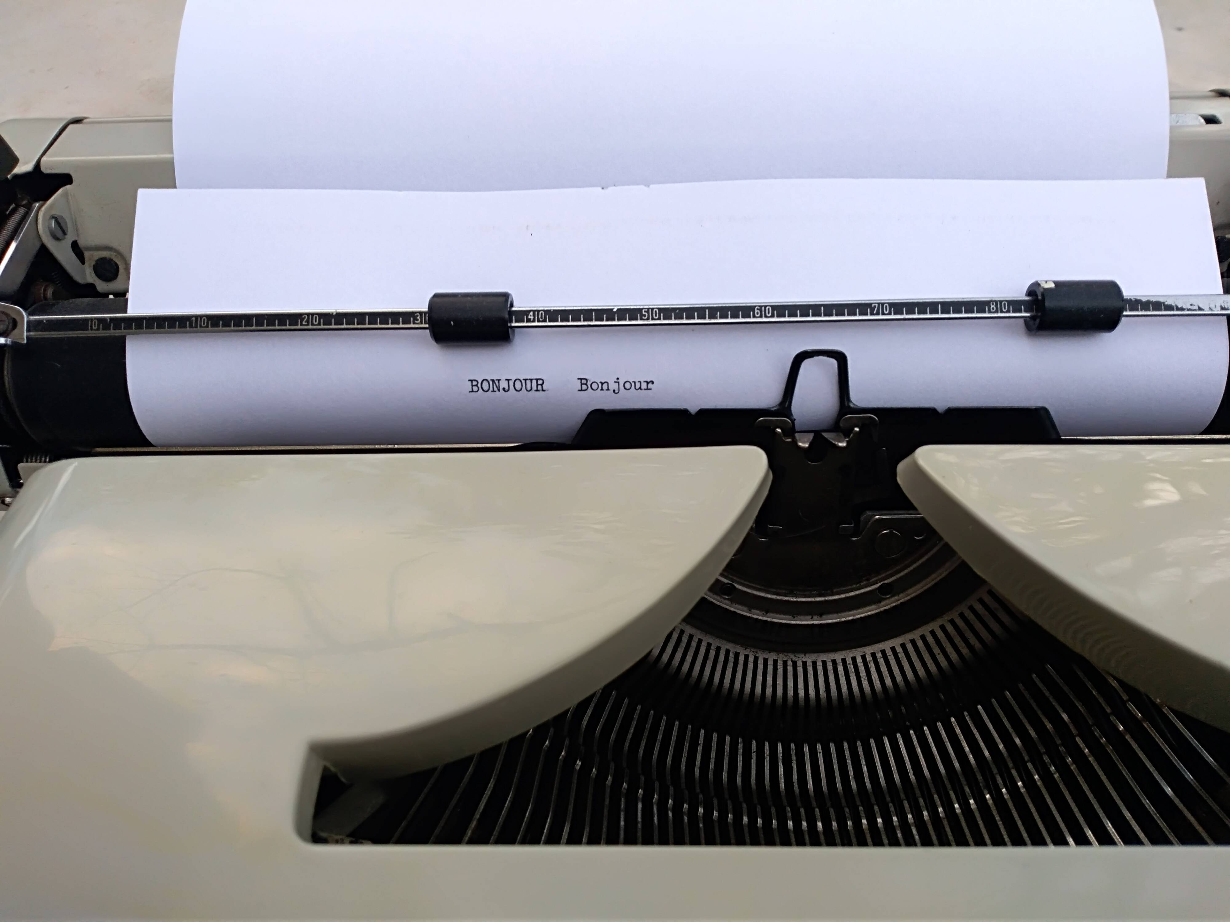 Adler Gabriele 20 portable typewriter 50s/60s