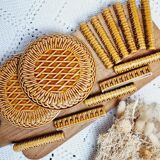 Set of 2 bottle mats and 11 Gien knife holders