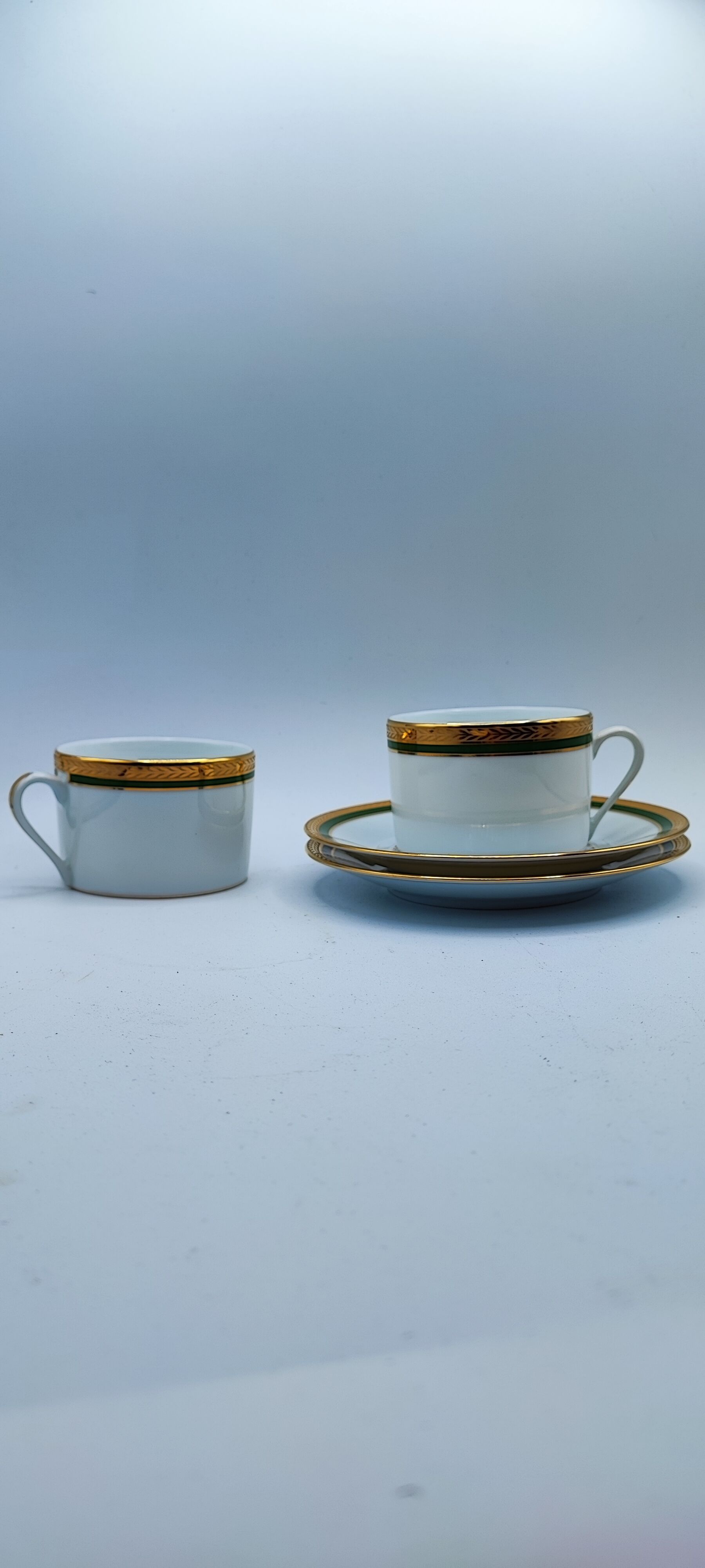 Duo cups Limoges bordered green gilded with fine gold
