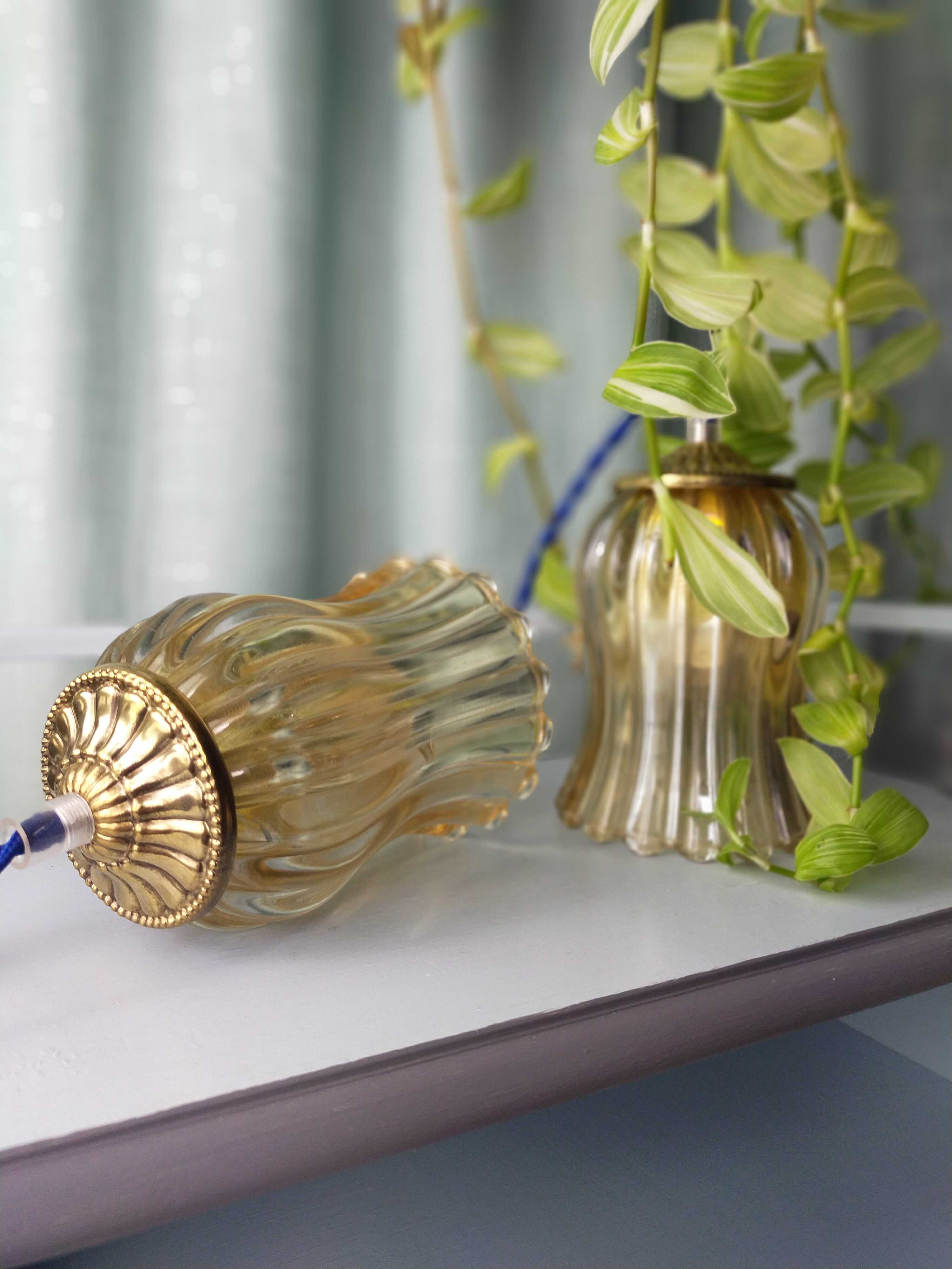 Duo tulip lamps golden fluted glass