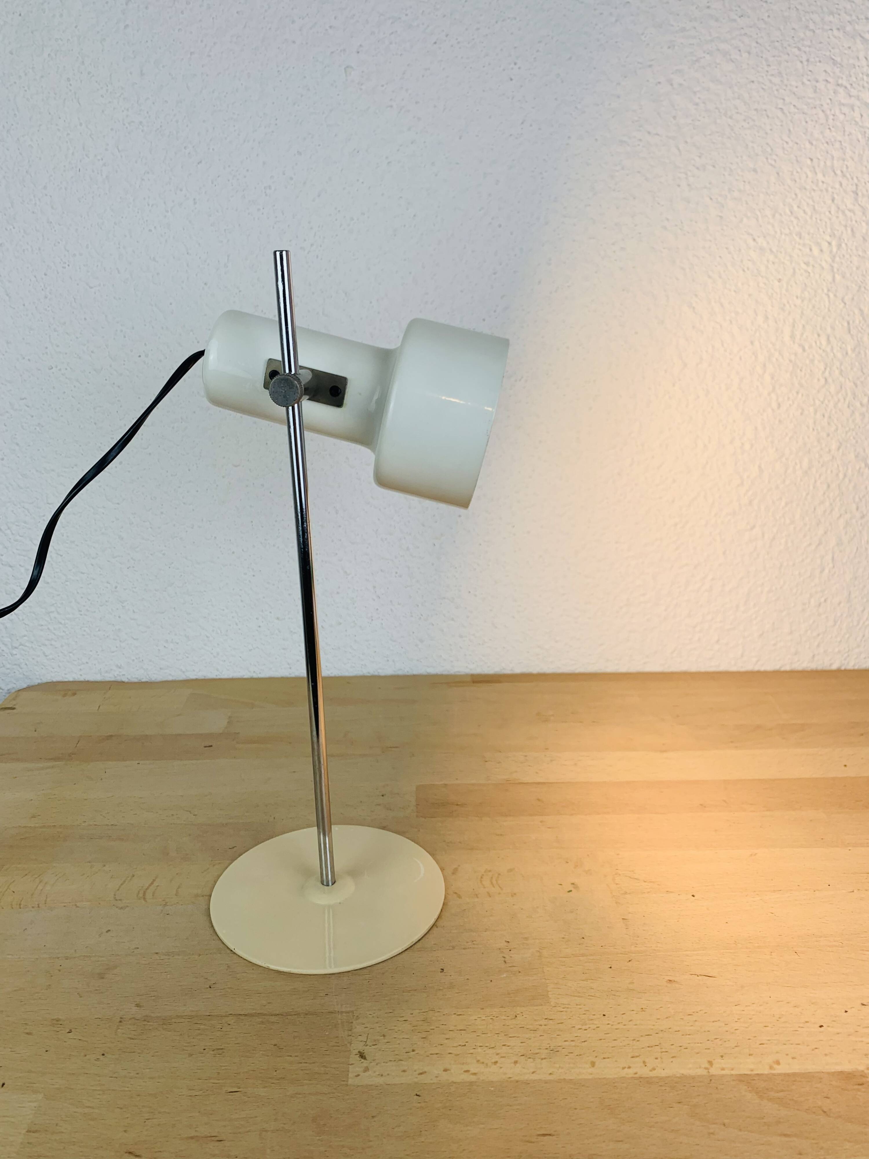 Vintage 60s white spotlight desk lamp