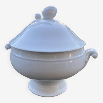 Soupière en porcelaine