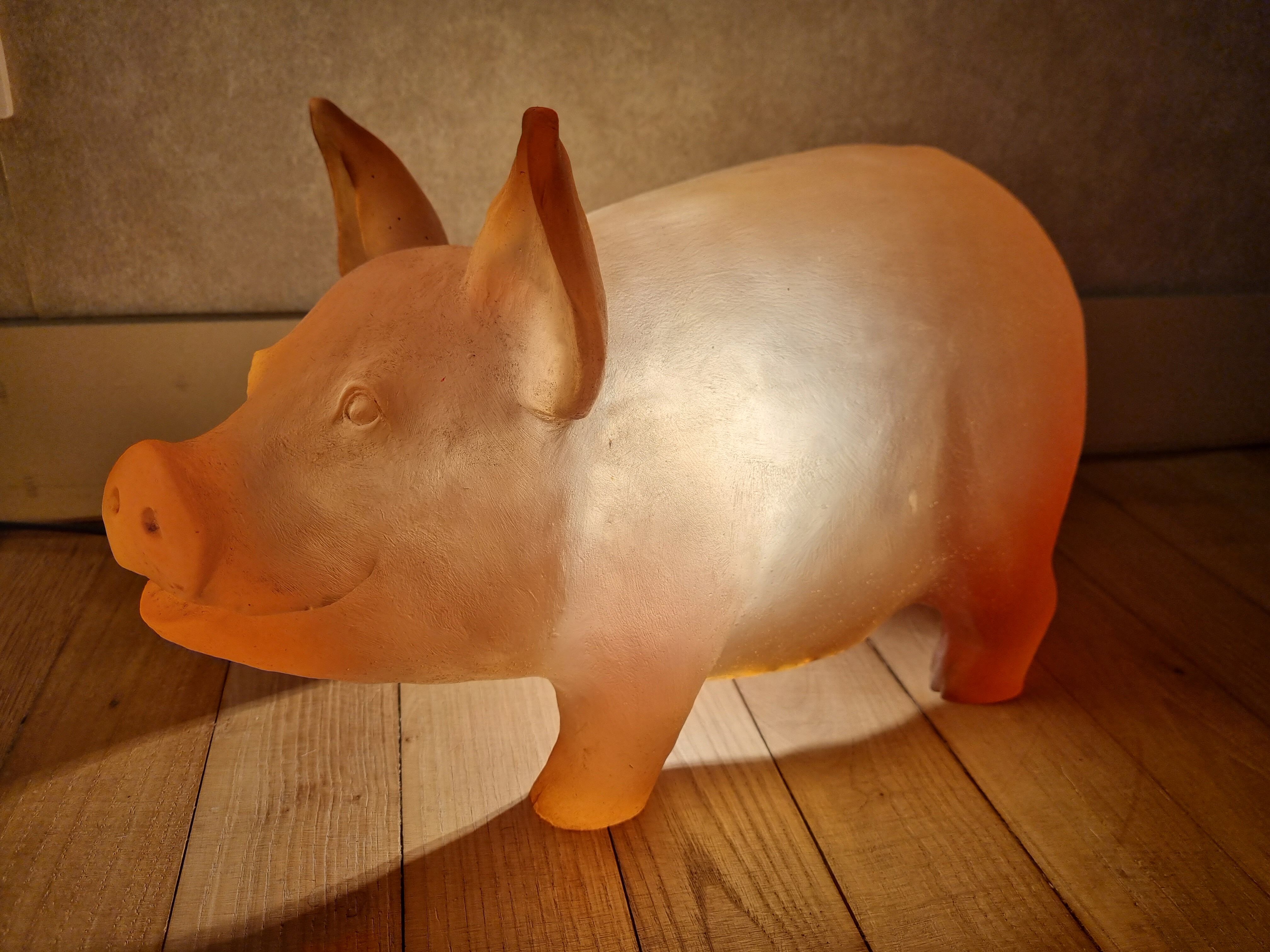 Leuchten pig lamp in resin