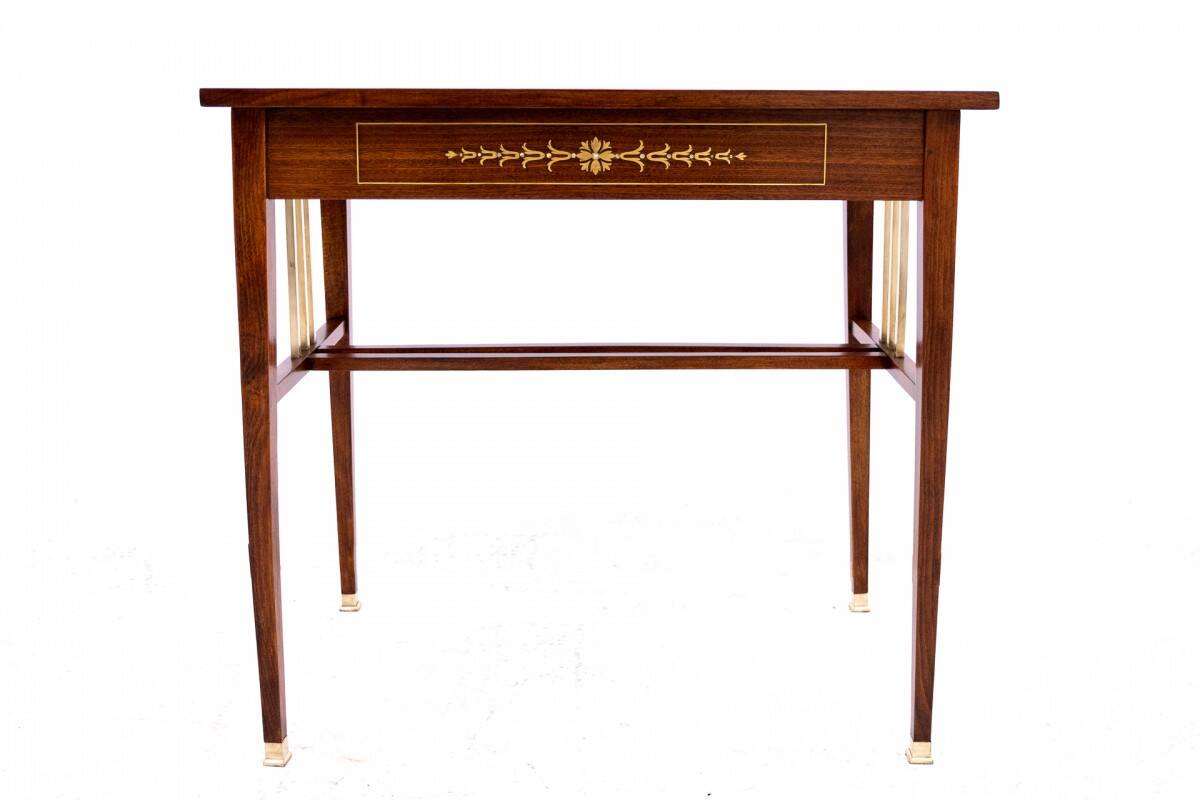 Coffee table from the 1920s, France.