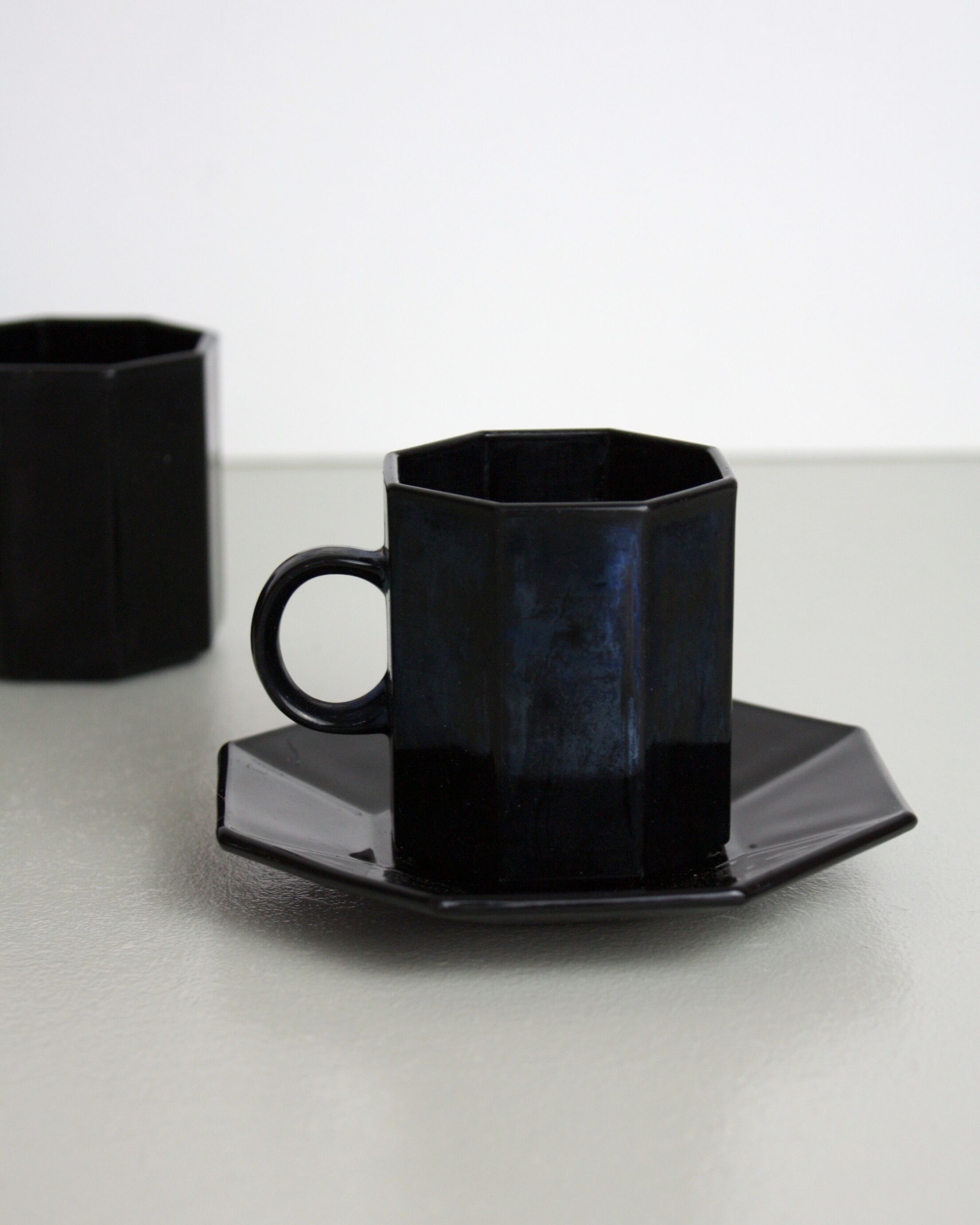 7 black cups Octime Arcoroc Esso collection