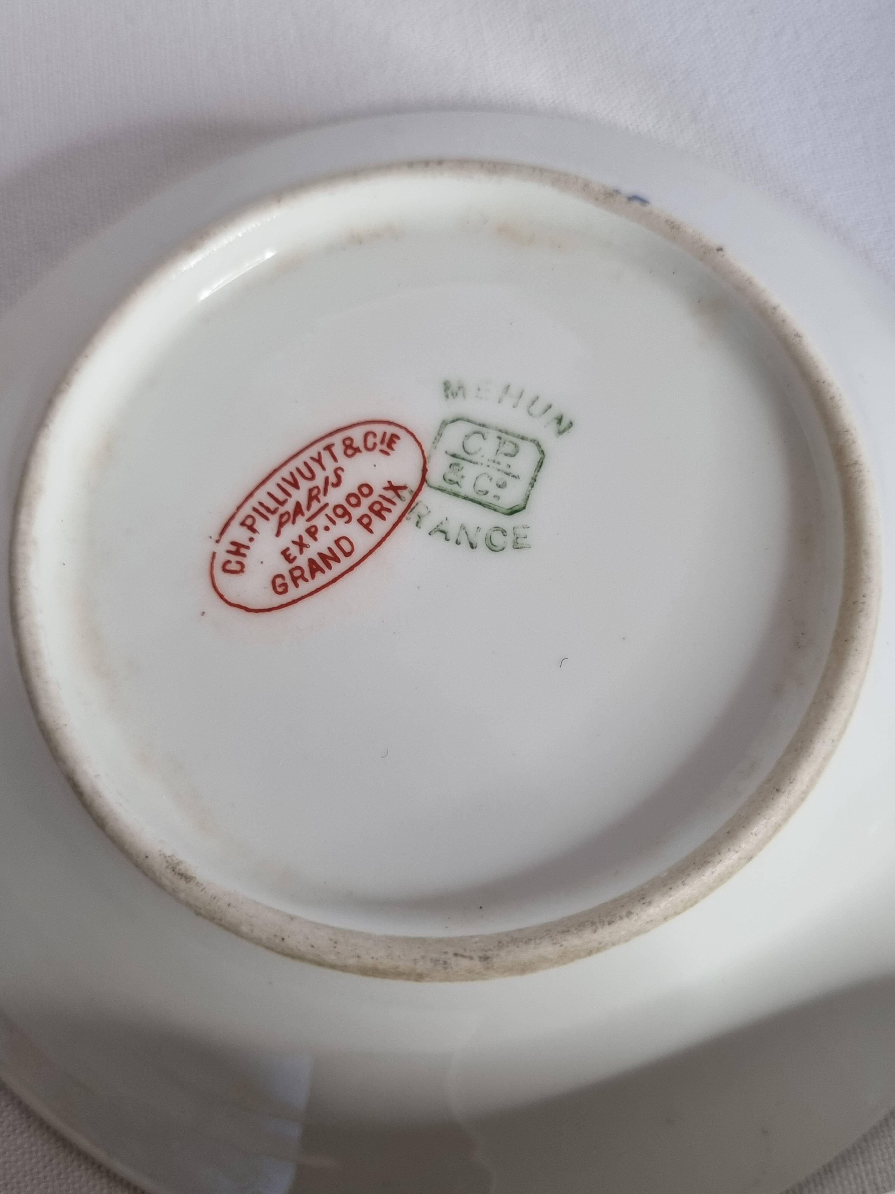 Pillivuyt & Cie breakfast service – 1900, 13 pieces, floral model