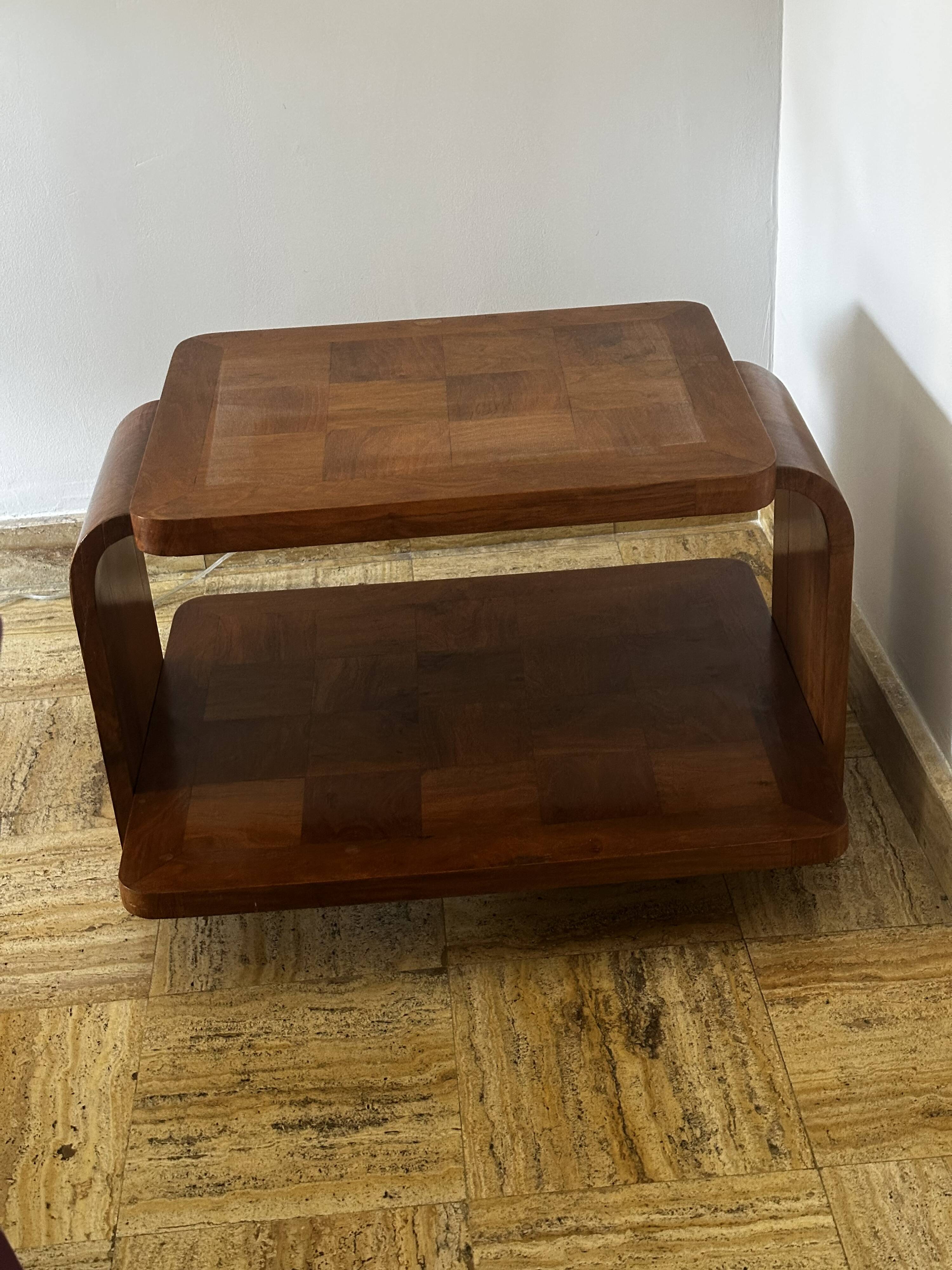 1930s Art Deco side table in marquetry walnut