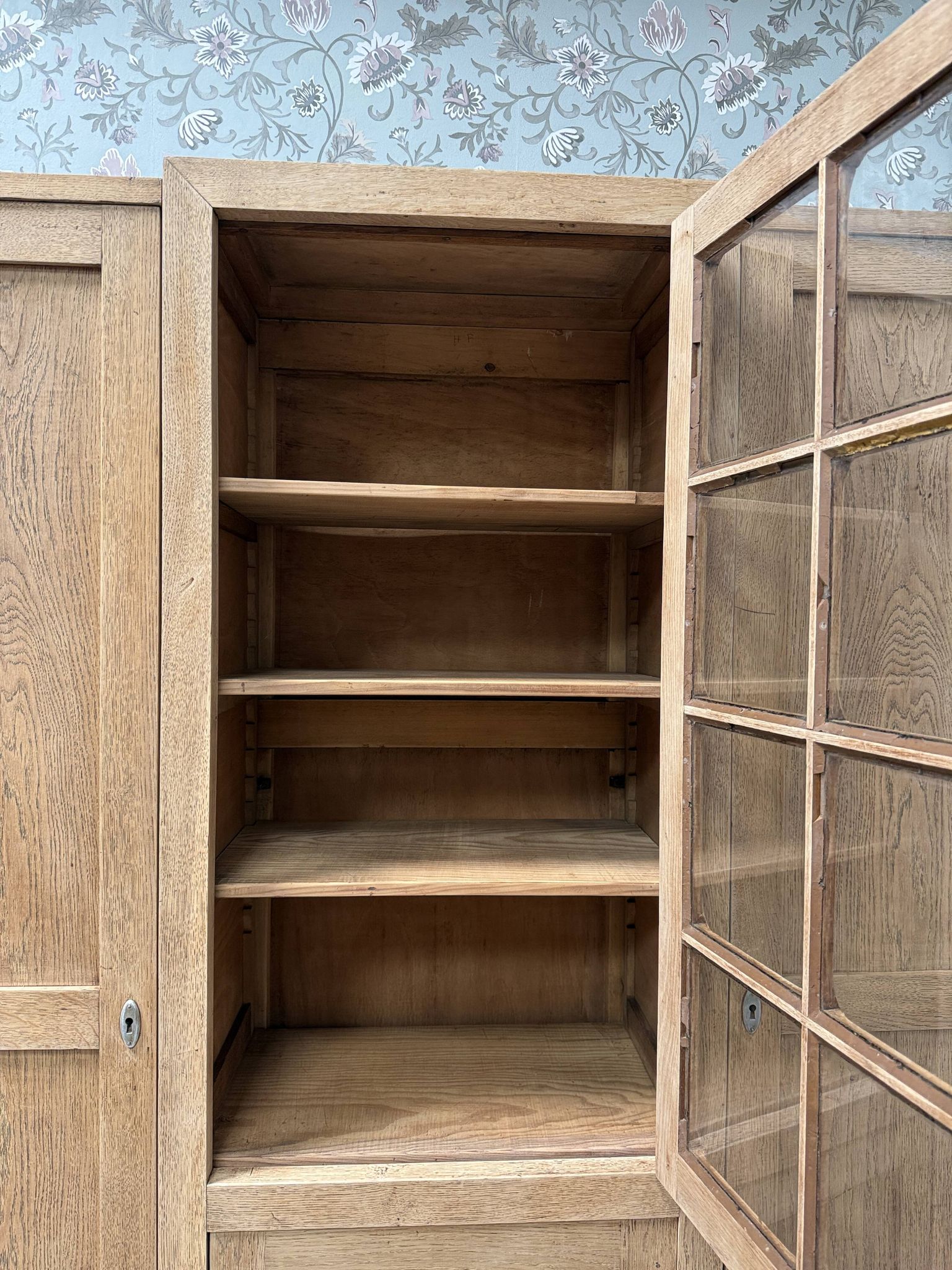 Armoire Art Dévo en chêne (rénovée)