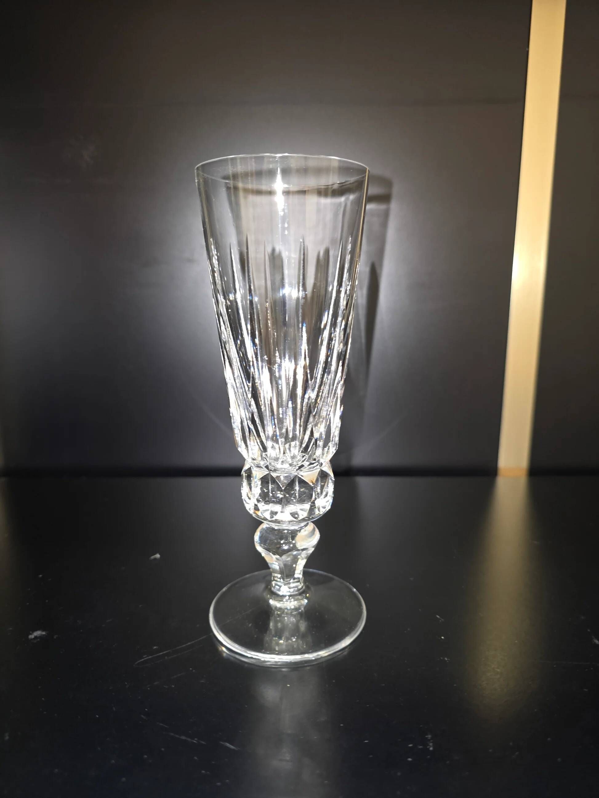 12 Saint-Louis Guernesey model champagne flutes in cut crystal